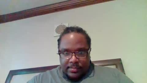 Snapshot of bigsexy22354 chatting on October 20, 2025, 7:03 pm Sexy online show from October 20, 2025, 7:03 pm