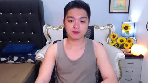 Snapshot of bigshowforyouxx chatting on March 2, 2025, 7:32 am Jay online show from March 2, 2025, 7:32 am