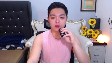 Snapshot of bigshowforyouxx chatting on March 4, 2025, 8:13 am Jay online show from March 4, 2025, 8:13 am