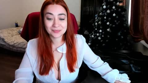 Snapshot of bigsmiletits chatting on January 26, 2025, 9:40 am Julia online show from January 26, 2025, 9:40 am