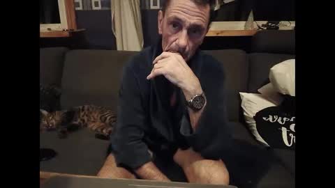 bigswe1 online show from December 10, 2024, 12:17 am