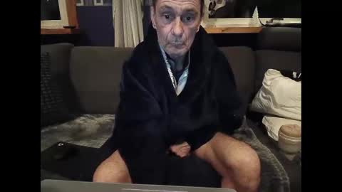 bigswe1 online show from March 8, 2025, 3:06 am