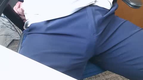 Snapshot of bigsword4her chatting on February 10, 2026, 4:11 pm bigsword4her online show from February 10, 2026, 4:11 pm