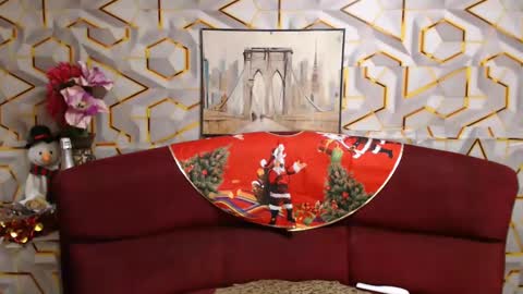 Snapshot of bigthickcock69xx chatting on January 6, 2025, 12:16 am sophia online show from January 6, 2025, 12:16 am