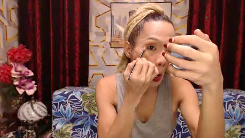 Snapshot of bigthickcock69xx chatting on February 20, 2025, 7:12 am sophia online show from February 20, 2025, 7:12 am