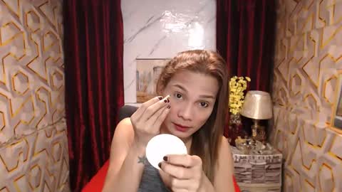 Snapshot of bigthickcock69xx chatting on December 18, 2025, 9:59 am sophia online show from December 18, 2025, 9:59 am