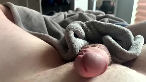 Snapshot of bigthickreadytobust chatting on May 17, 2026, 3:30 pm bigthickreadytobust online show from May 17, 2026, 3:30 pm