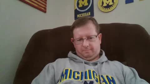 Snapshot of bigtitlover220 chatting on February 2, 2025, 5:04 pm Jeremy online show from February 2, 2025, 5:04 pm