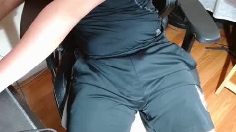 Snapshot of bigtittylover333 chatting on February 24, 2026, 10:19 pm bigtittylover333 online show from February 24, 2026, 10:19 pm