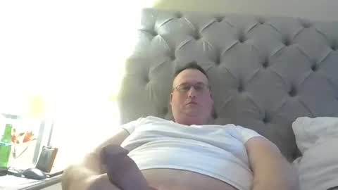 Snapshot of bigtroc3759 chatting on January 10, 2025, 2:34 pm bigtroc3759 online show from January 10, 2025, 2:34 pm