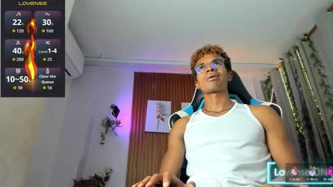 Snapshot of bigxxo chatting on November 6, 2025, 12:44 am bigxxo online show from November 6, 2025, 12:44 am