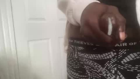 bigyoo0010874252 online show from October 7, 2025, 7:22 pm