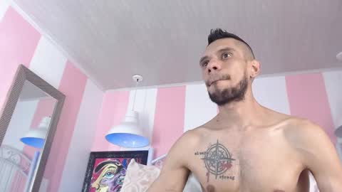 Snapshot of bigzehuz chatting on March 7, 2025, 8:45 am andres online show from March 7, 2025, 8:45 am