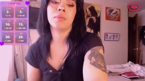 biigbooty_ online show from October 28, 2025, 7:16 pm