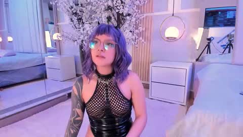 Snapshot of biizzy_noar chatting on November 7, 2025, 6:30 pm Biizzy online show from November 7, 2025, 6:30 pm