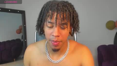 Sebas online show from December 1, 2025, 1:27 pm