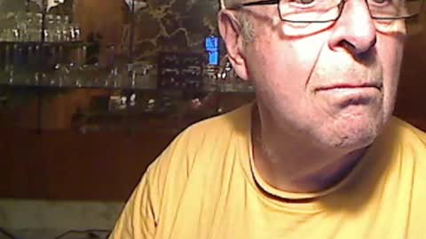 Snapshot of bill_25061 chatting on September 28, 2025, 11:43 pm bill_25061 online show from September 28, 2025, 11:43 pm