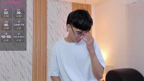 Billie online show from October 31, 2025, 4:02 am