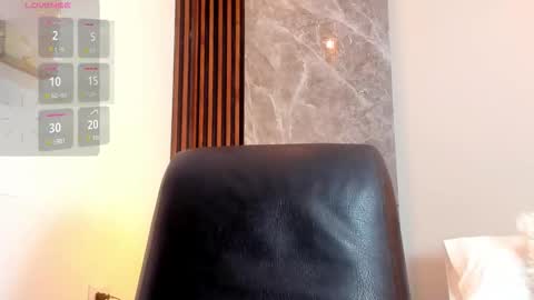 Billie online show from December 15, 2025, 9:19 pm