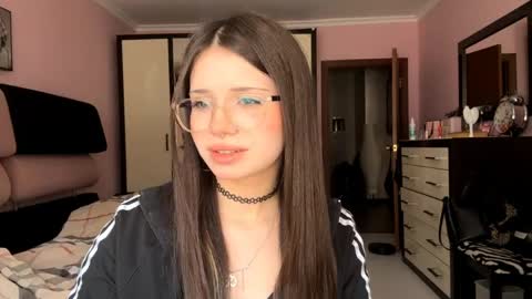 Yuna online show from April 16, 2026, 7:42 am