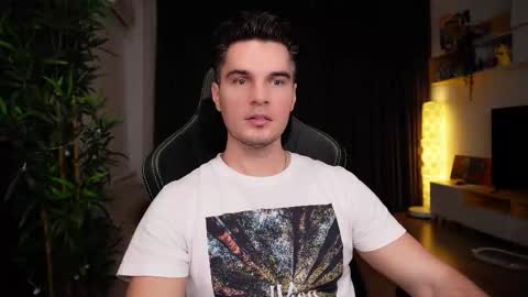 BillyPassion online show from November 13, 2025, 1:43 pm