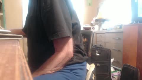 Snapshot of bimbttm chatting on February 6, 2025, 5:09 pm Bimbttm online show from February 6, 2025, 5:09 pm