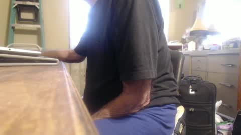 Snapshot of bimbttm chatting on February 8, 2025, 6:22 pm Bimbttm online show from February 8, 2025, 6:22 pm