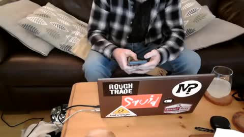 Snapshot of bindmedown chatting on December 13, 2024, 11:34 am bindmedown online show from December 13, 2024, 11:34 am