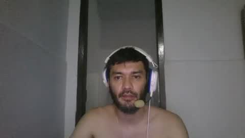 Snapshot of binhodm1 chatting on January 3, 2025, 9:36 am binhodm1 online show from January 3, 2025, 9:36 am