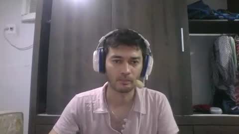 Snapshot of binhodm1 chatting on January 11, 2025, 2:20 am binhodm1 online show from January 11, 2025, 2:20 am