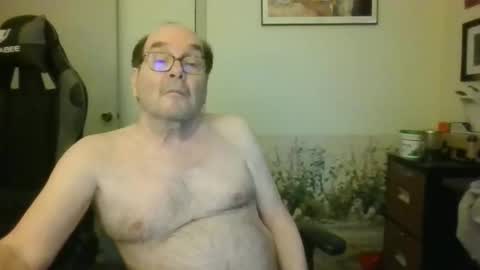 Snapshot of bink195234 chatting on March 8, 2025, 11:18 pm Bink195234 online show from March 8, 2025, 11:18 pm