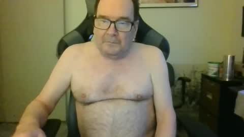 Snapshot of bink195234 chatting on November 16, 2025, 9:31 pm Bink195234 online show from November 16, 2025, 9:31 pm