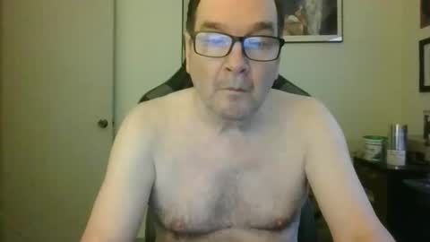 Snapshot of bink195234 chatting on November 19, 2025, 2:39 pm Bink195234 online show from November 19, 2025, 2:39 pm