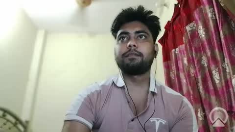 Snapshot of birbikrom104 chatting on November 6, 2025, 7:42 am birbikrom104 online show from November 6, 2025, 7:42 am