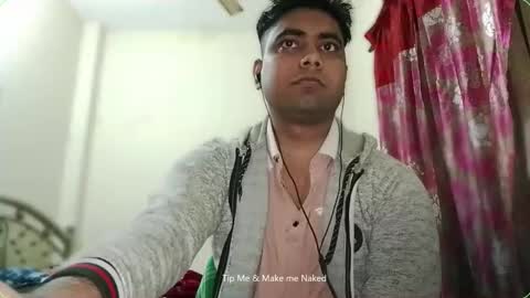 Snapshot of birbikrom104 chatting on December 14, 2025, 6:52 am birbikrom104 online show from December 14, 2025, 6:52 am