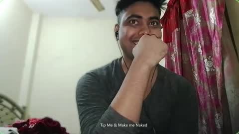 Snapshot of birbikrom104 chatting on December 16, 2025, 6:40 am birbikrom104 online show from December 16, 2025, 6:40 am