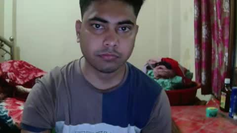 birbikrom104 online show from April 4, 2026, 12:13 pm