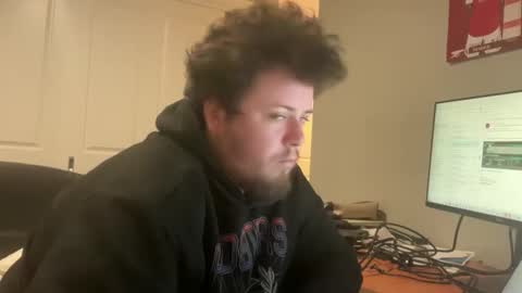 Snapshot of bisexualchubbyboy chatting on January 6, 2026, 11:51 pm james online show from January 6, 2026, 11:51 pm