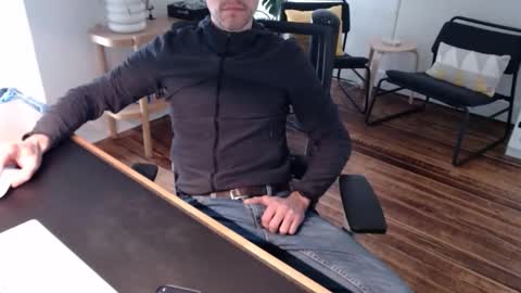 Snapshot of bisexy_man chatting on February 3, 2026, 3:28 pm bisexy_man online show from February 3, 2026, 3:28 pm