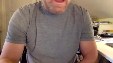 BisonBar online show from November 10, 2025, 3:55 pm