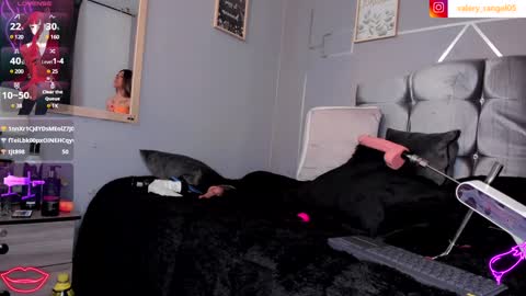  ..  .. online show from February 3, 2025, 3:42 am