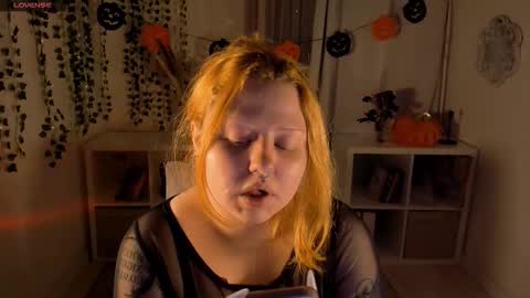 Snapshot of bitchofsun chatting on October 26, 2025, 4:46 pm Nana online show from October 26, 2025, 4:46 pm