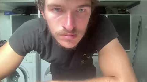 Snapshot of bitedeforain chatting on September 13, 2025, 10:26 am bitedeforain online show from September 13, 2025, 10:26 am