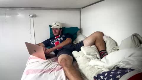 Snapshot of bitedeforain chatting on September 18, 2025, 10:45 pm bitedeforain online show from September 18, 2025, 10:45 pm