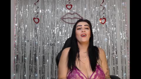 Snapshot of bivi_hot chatting on December 27, 2024, 1:39 pm bivi hot online show from December 27, 2024, 1:39 pm