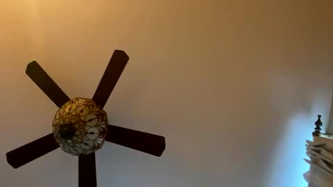 Snapshot of bkt427 chatting on March 9, 2026, 10:25 pm bkt427 online show from March 9, 2026, 10:25 pm