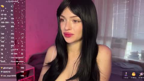 Kitty online show from October 24, 2025, 1:07 pm