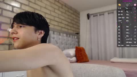 Snapshot of bl_cos chatting on February 23, 2026, 5:05 am Biel online show from February 23, 2026, 5:05 am