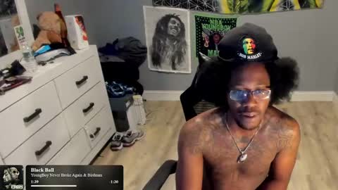 Plant Base Streamers From Pennsylvania online show from November 3, 2025, 11:37 pm