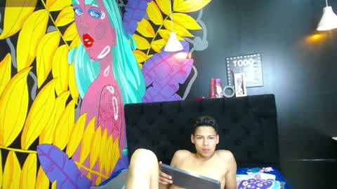 Snapshot of blacckandwhitte chatting on January 19, 2025, 11:10 pm blacckandwhitte online show from January 19, 2025, 11:10 pm